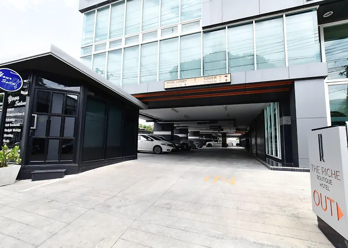 Hotel The Riche Boutique Don Mueang Airport