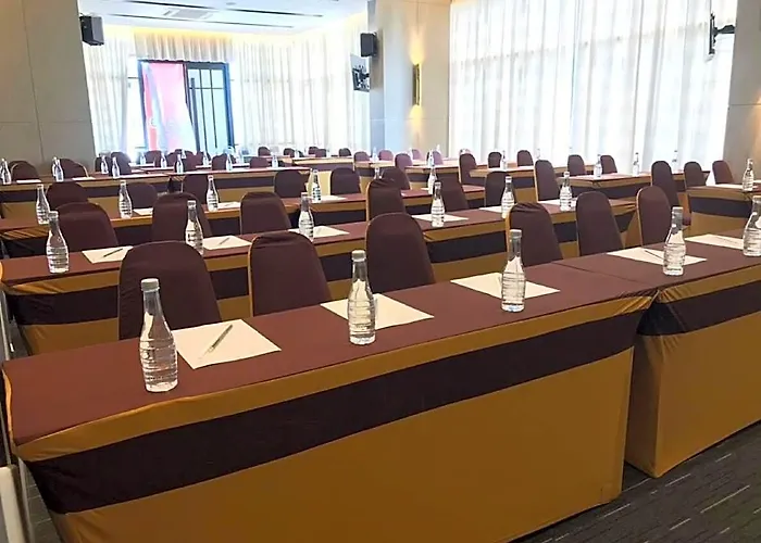 The Riche Boutique Don Mueang Airport Hotel
