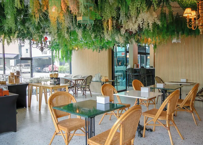 Hotel The Riche Boutique Don Mueang Airport 5*